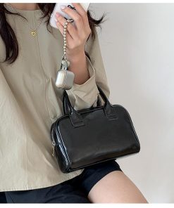 0e67f321-167d-45fc-95ac-e886b6511835 Womens High-End Niche PU Leather Handbag