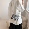 1729002149184147456 Summer Leopard Print Women's Fashion Woven Crossbody Chain Shoulder Bag