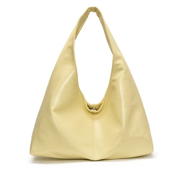 Minimalist, versatile handbag with a unique, niche appeal